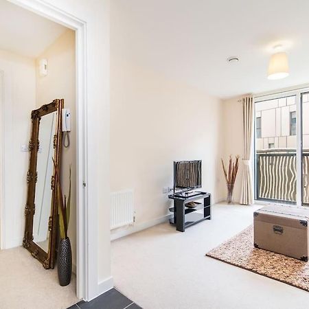 Chic Chelsea Stylish 1-Bedroom London Exterior photo