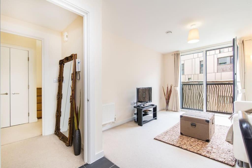Chic Chelsea Stylish 1-Bedroom London Exterior photo